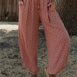 Women's Pink Patterned Pants